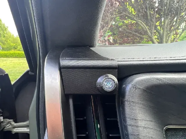 OpenSourceEV Left Side Phone Ball Mount V2 for Rivian R1T & R1S — Фото 2 из 2