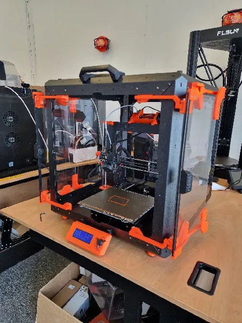 Swinging door upgrade for Original Prusa Enclosure — Image 3 of 8