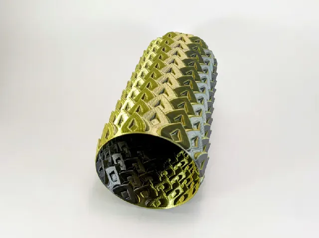 Spikey Dragon Scale Vase — Image 2 of 5