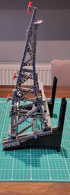 LEGO Star Wars 75192 UCS Millennium Falcon Vertical Stand Wall Mount — Image 4 of 24