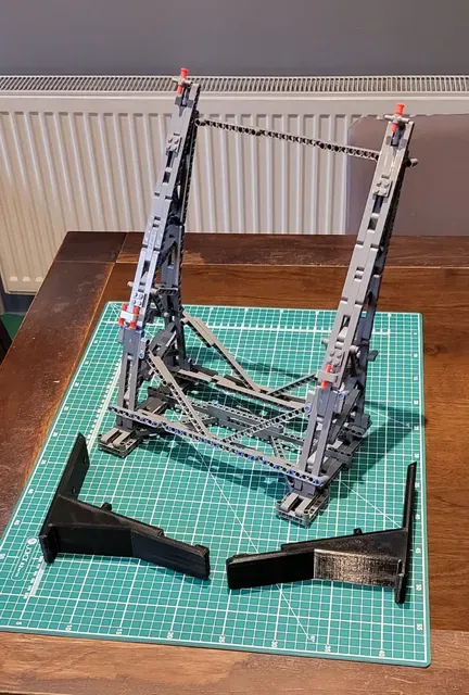 LEGO Star Wars 75192 UCS Millennium Falcon Vertical Stand Wall Mount — Image 3 of 24