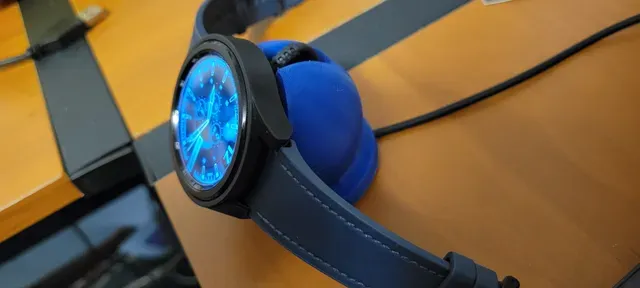 Samsung Galaxy Watch 4, 5, and 6 Charger Stand (Updated with support shelf) — Фото 7 из 16