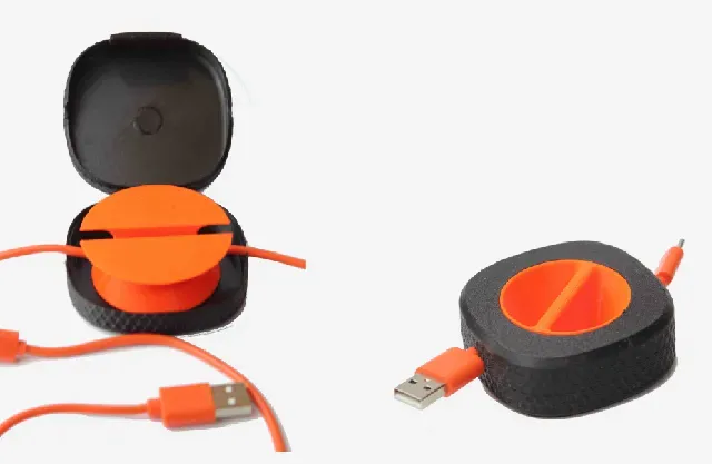 Introducing the Ultimate Portable Rotatable Data Cable Organizer Storage Box! — Image 8 of 8