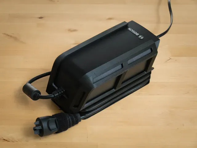 Bosch eBike Charger Wallmount with 2-Layer Spool