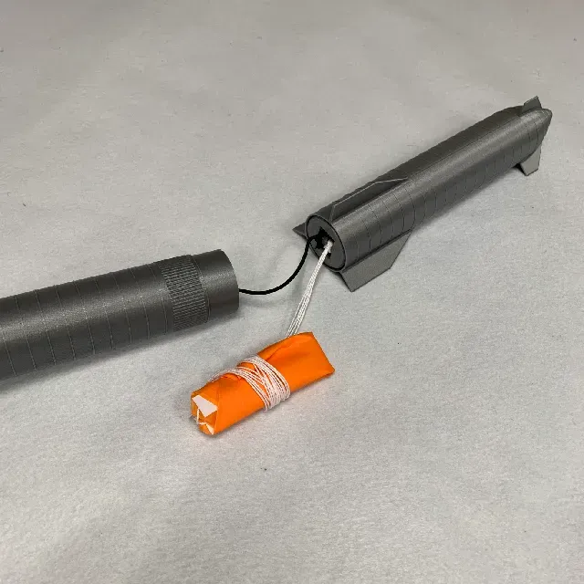 Starship Style Model Rocket - D Engine — Image 11 of 12