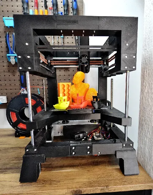 THE 100 v1.1 - The fastest 3D printer based on a printed Frame — Фото 2 из 3