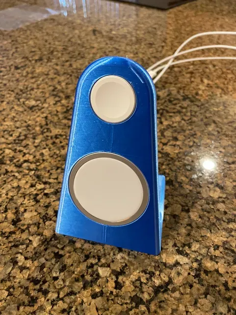 StandBy/Nightstand Mode MagSafe iPhone and Apple Watch Stand