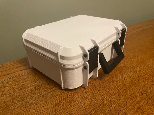 Rugged Box with Handle (1 File and All Parametric) — Фото 2 из 2