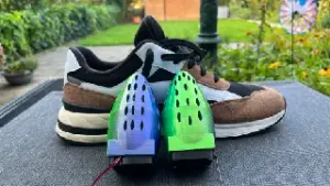 Mobile Schuhlüfter - Trockene Schuhe unterwegs. Mobile shoe dryer ->USB<-