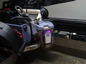 Ender 3 S1 / Sprite right BLTouch mount, with calibration pattern