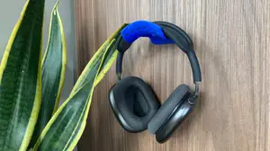 Wall Mounted Headphone Stand (Designed for AirPods Max)