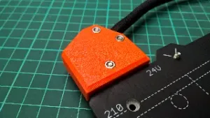 Angled heatbed cable cover (REMIX)