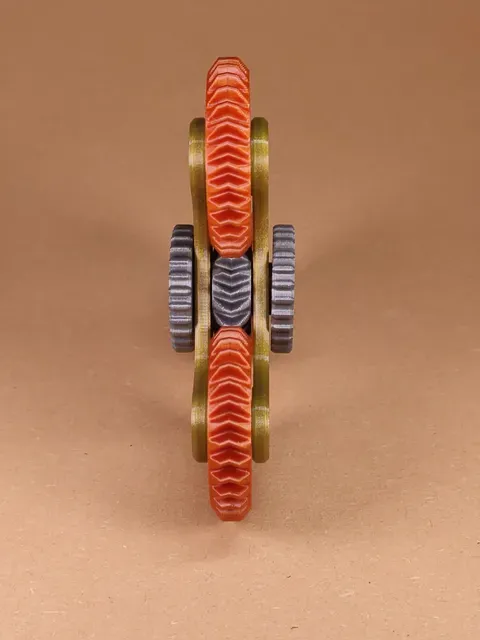 Bearing-type gear fidget spinner — Фото 3 из 10