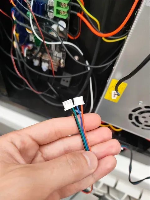Q1 Pro mount for smart filament sensor SFS V2 from BTT — Фото 7 из 10