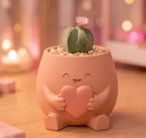 Heart Hug Planter - Cute Decor