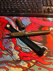 Pocket carry lock for the Lamy Safari