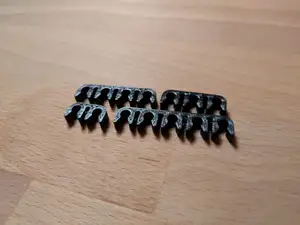Clips for 2-10 PTFE tubes (4mm)