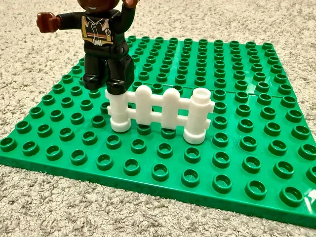 fully Lego Duplo compatible classic fence (3 sizes available) — Фото 4 из 4