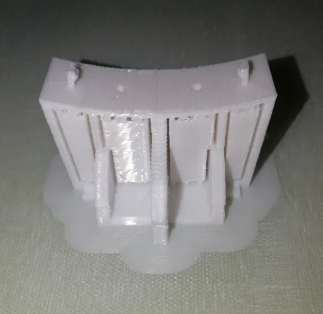Wesco Cosmetic Bin 103 3L - Hinge Replacement — Image 2 of 4