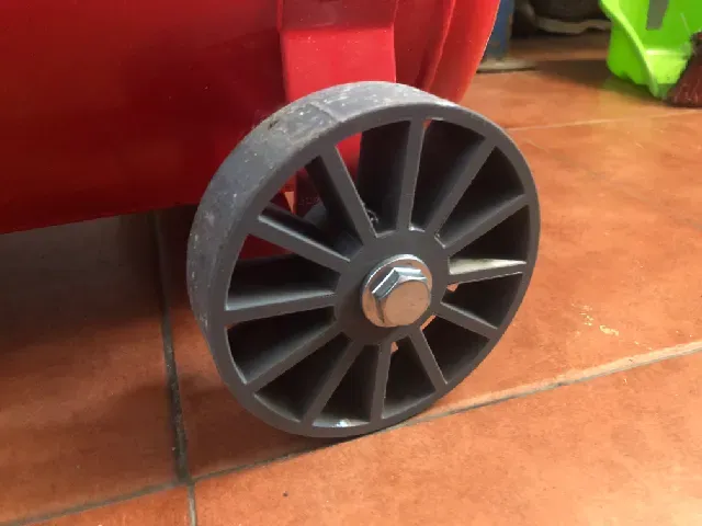Wheel for air compressor