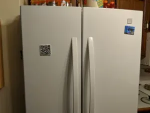 QR Code magnet - use for guest wifi access - parametric / openscad