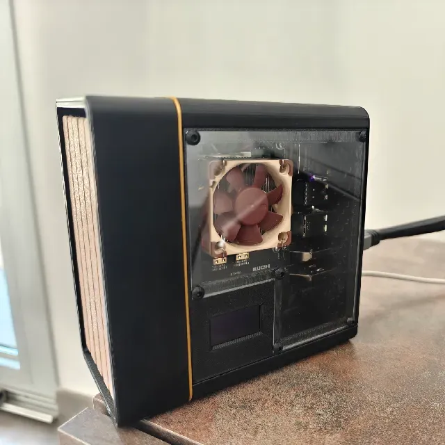 North Pi Case - with rear IO adapter and NVMe SSD for Raspberry Pi 4B