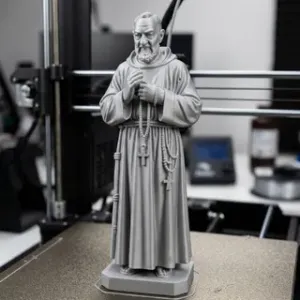 Saint Padre Pio Statue