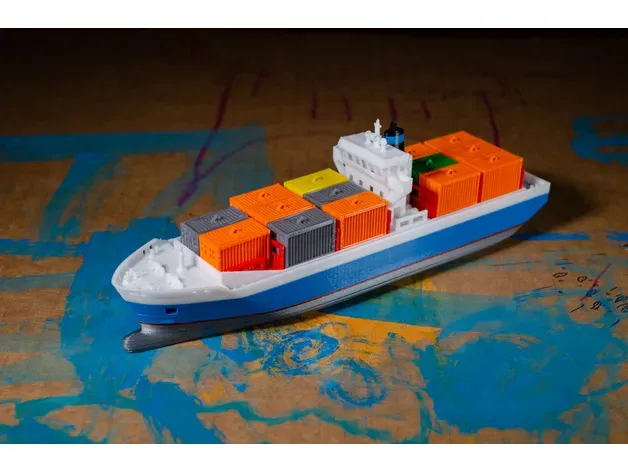 EMMA - a Container Ship — Image 4 of 7