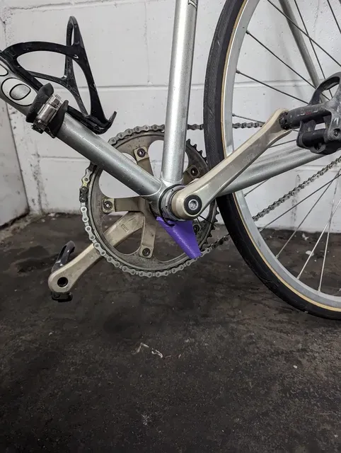 Bottom Bracket Aero Fin "The Marlin"