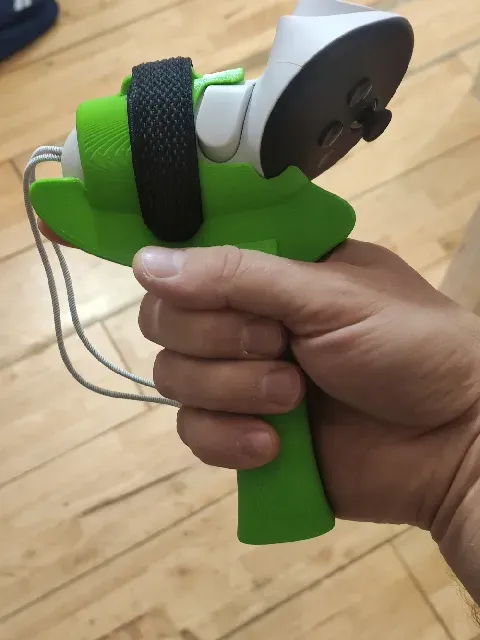Quest 3 table tennis adapter — Image 3 of 8