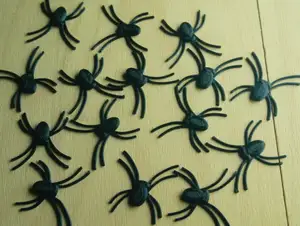 Tiny Halloween Spiders!