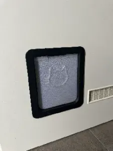 Cat Door / Cat Flap