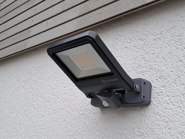 LED Ledvance Endura Flood Case