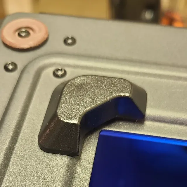 Flashforge Creator Max / Creator Pro Top Cover Corner Bracket — Фото 3 из 4