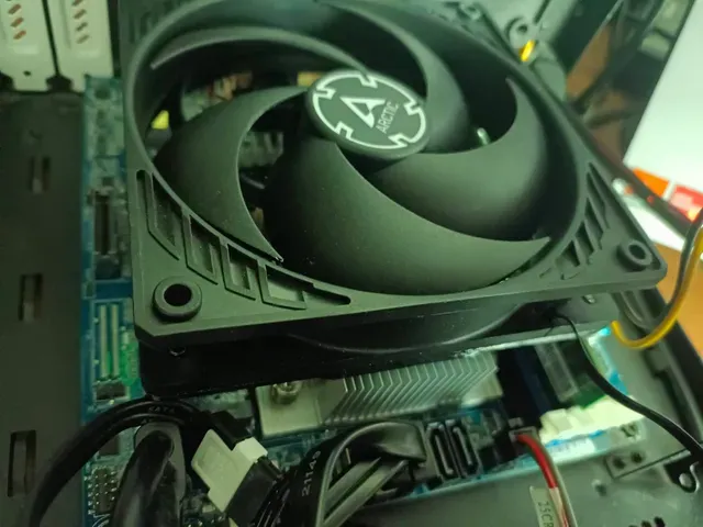 120mm Fan Adapter for Gigabyte MJ11-EC1 and MJ11-EC0 Cooler