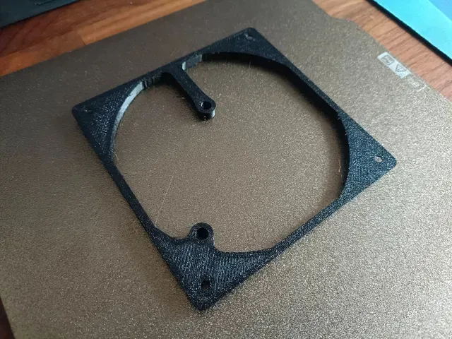 120mm Fan Adapter for Gigabyte MJ11-EC1 and MJ11-EC0 Cooler — Image 3 of 8