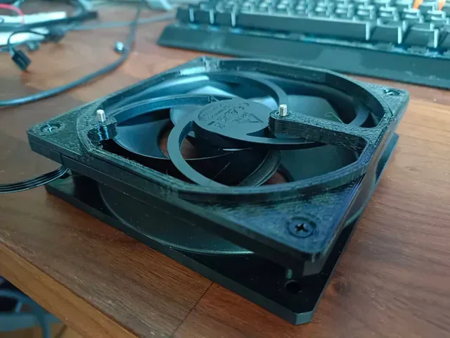 120mm Fan Adapter for Gigabyte MJ11-EC1 and MJ11-EC0 Cooler — Image 5 of 8