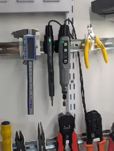 Sy's Peglock - Parametric USB Charging Tool Holder