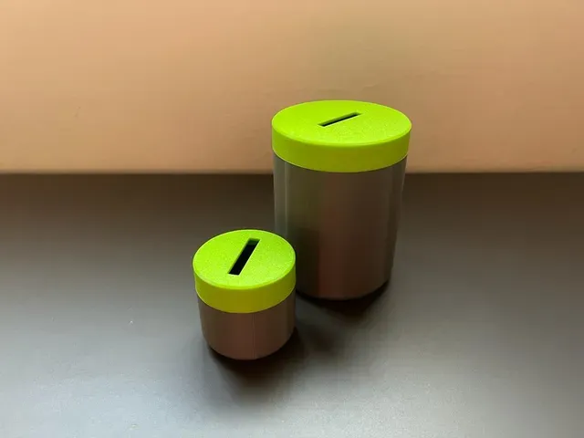Simple Piggy Bank Containers — Image 2 of 3