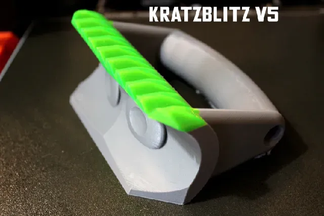 Kratzblitz - heavy duty versatile ice scraper and plow pow — Image 7 of 10