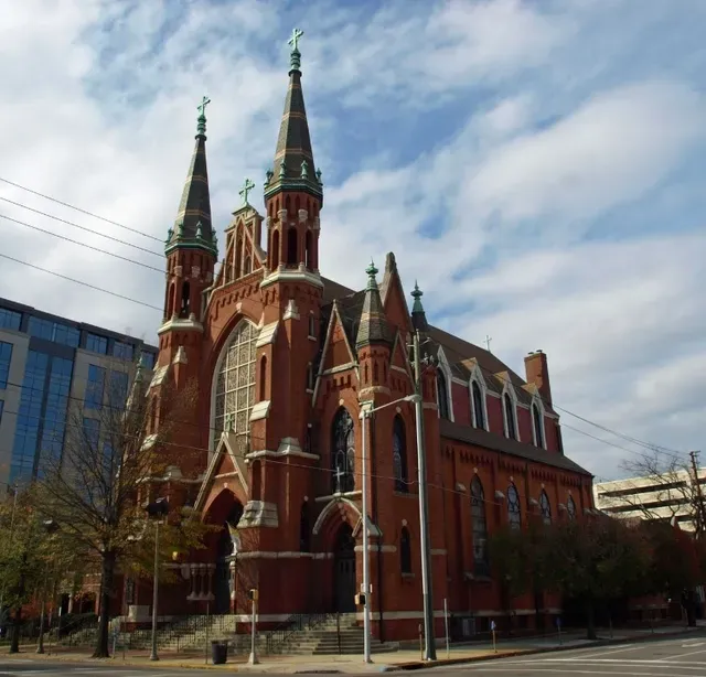 Birmingham Cathedral - Alabama, USA — Фото 3 из 5