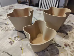 Wave vase