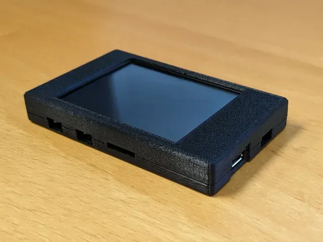 Enclosure for Sunton ESP32-2432S028R Cheap Yellow Display — Image 2 of 5