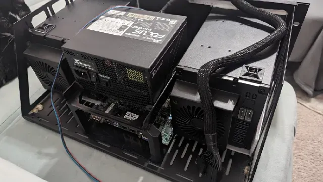 Ultra-Short Depth 4U(ish) ITX NAS Shelf — Image 6 of 11