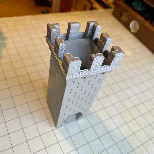 Medieval Dice Tower now 100% more Crenelations! — Фото 3 из 4
