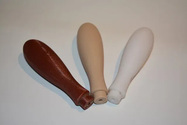 File Handle — Image 13 of 13
