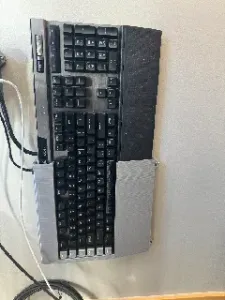 Corsair K95 RGB PLATINUM Wall Mount