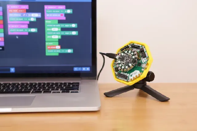 Mount for CRICKIT