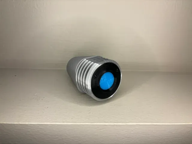 Star Trek: Voyager Dermal Regenerator — Image 3 of 4