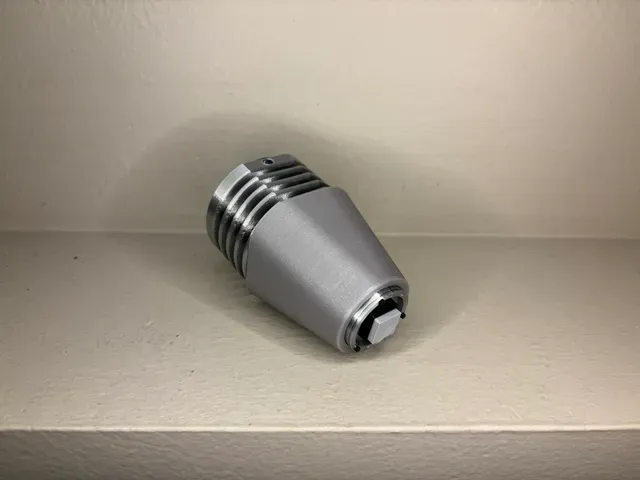 Star Trek: Voyager Dermal Regenerator — Image 4 of 4